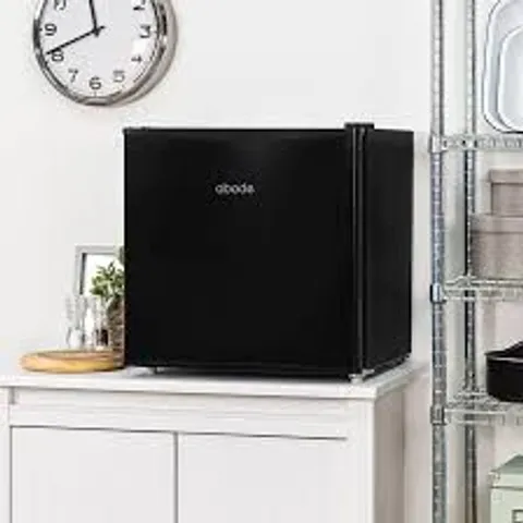 BOXED ABODE TABLE TOP MINI FREEZER BLACK FREESTANDING 31 LITRE CAPACITY WITH REVERSIBLE DOOR, 4 STAR FREEZER RATING, ADJUSTABLE FEET & 1 WIRE SHELF ATTFZ0E1B (BLACK)