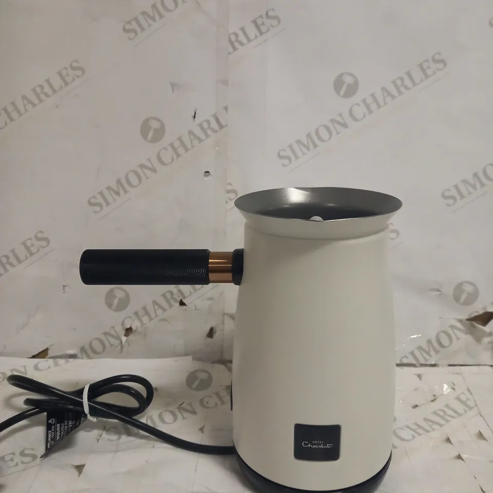 HOTEL CHOCOLAT VELVETISER HOT CHOCOLATE MACHINE, WHITE