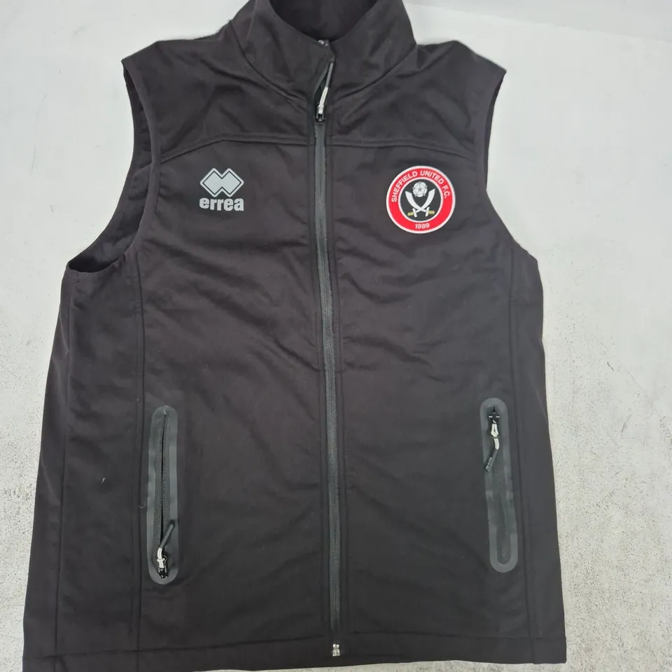 SHEFFIELD UNITED FC VEST – MEN'S BLACK ZIP FRONT SIZE MEDIUM