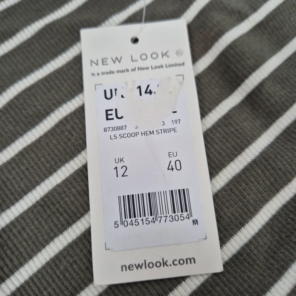 NEW LOOK WOMEN’S STRIPED LONG-SLEEVE TOP – UK 12 (EU 40)