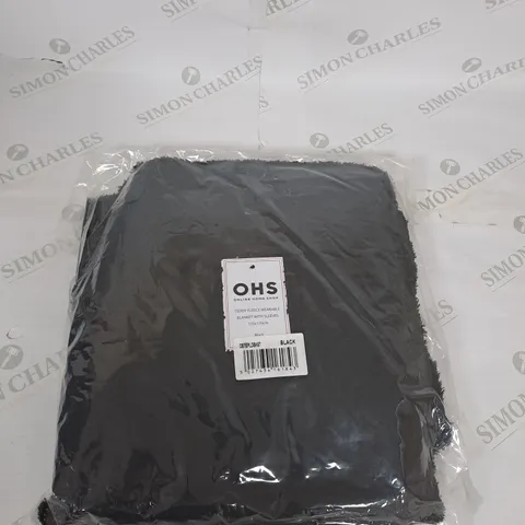 TEDDY FLEECE WEARABLE BLANKET