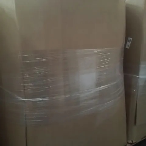 PALLET CONTAINING A LARGE QUANTITY OF HOSES 