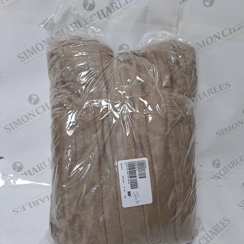 BOXED COZEE HOME VELVETSOFT HEATED THROW IN DARK TAUPE