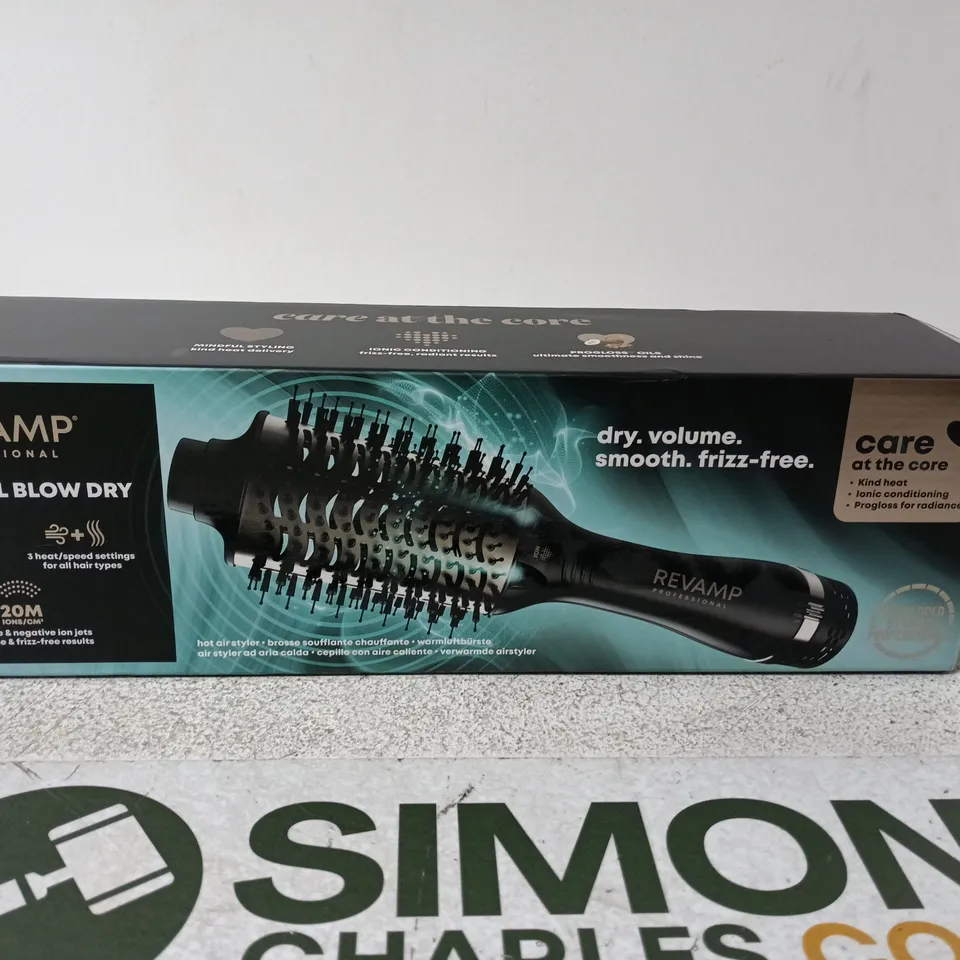 BOXED REVAMP PROGLOSS PERFECT BLOW DRY VOLUME HAIRBRUSH RRP £60