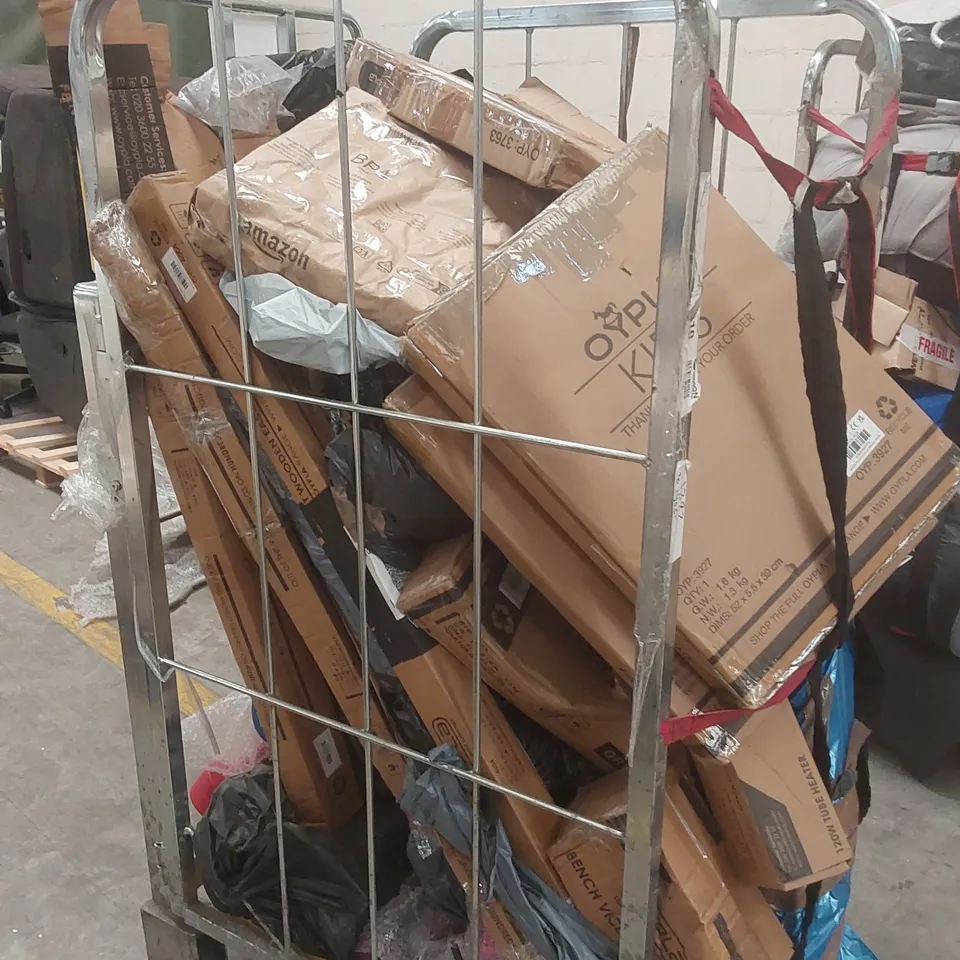 CAGE CONTAINING A LARGE QUANTITY OF ASSORTED ITEMS INCLUDING: WEIGHTS, BENCH VICE, 120W TUBE HEATER ECT