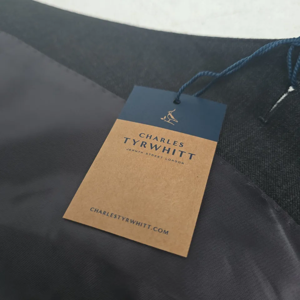 CHARLES TYRWHITT CHARCOAL TWILL WAISTCOAT – UK 42R (ADJUSTABLE FIT)