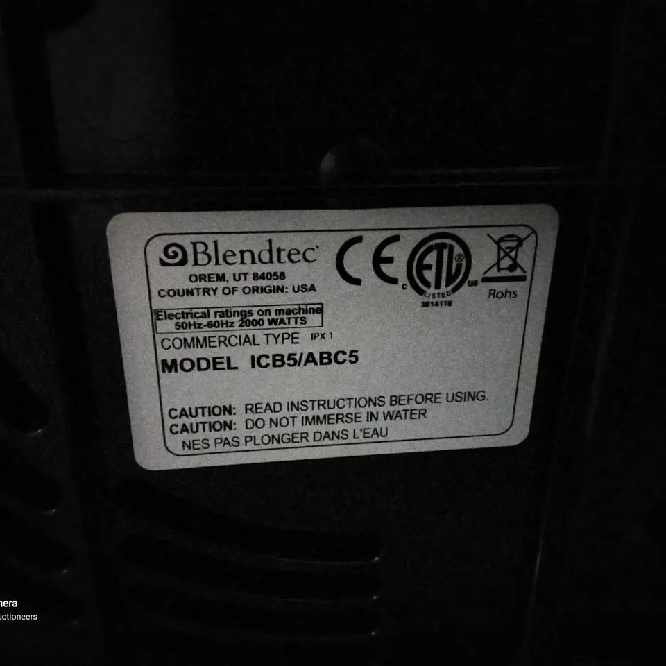 BLENDTEC COMMERCIAL BLENDER