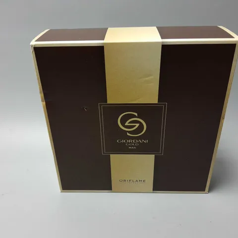 BOXED GIORDANI GOLD SET
