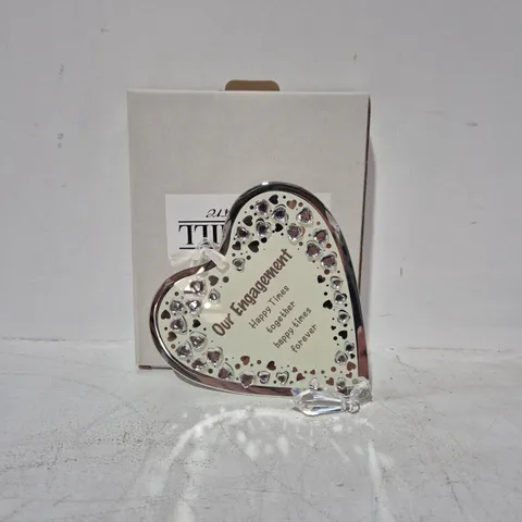 LOT OF 48 AS NEW SHUDEHILL HEART SHAPED ANNIVERSARY HANGERS 