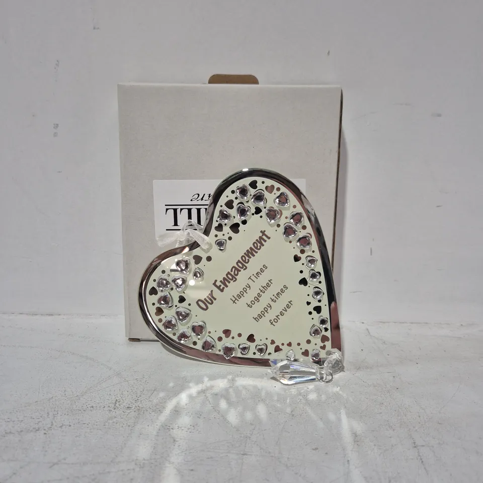 LOT OF 48 AS NEW SHUDEHILL HEART SHAPED ANNIVERSARY HANGERS 