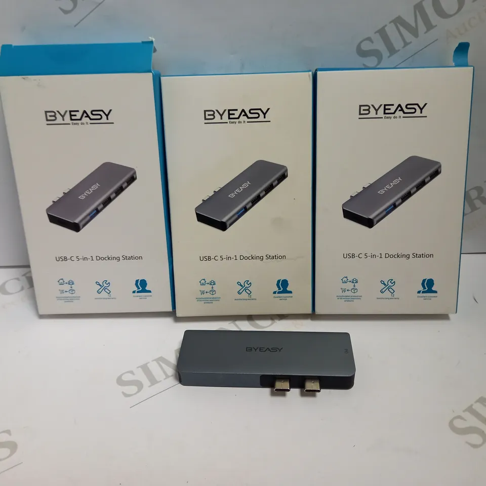 LOT OF 3 BYEASY USN 5-IN-1 DOCKING STATIONS