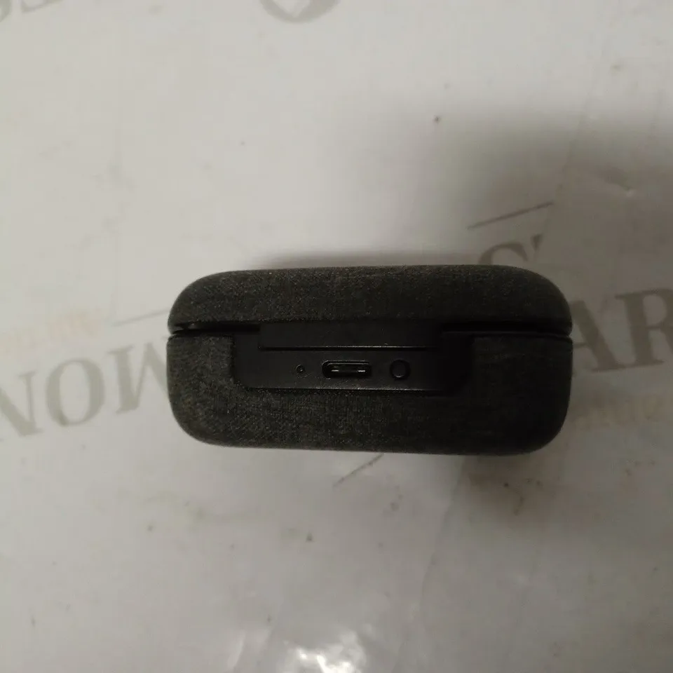 SENNHEISER EARBUDS