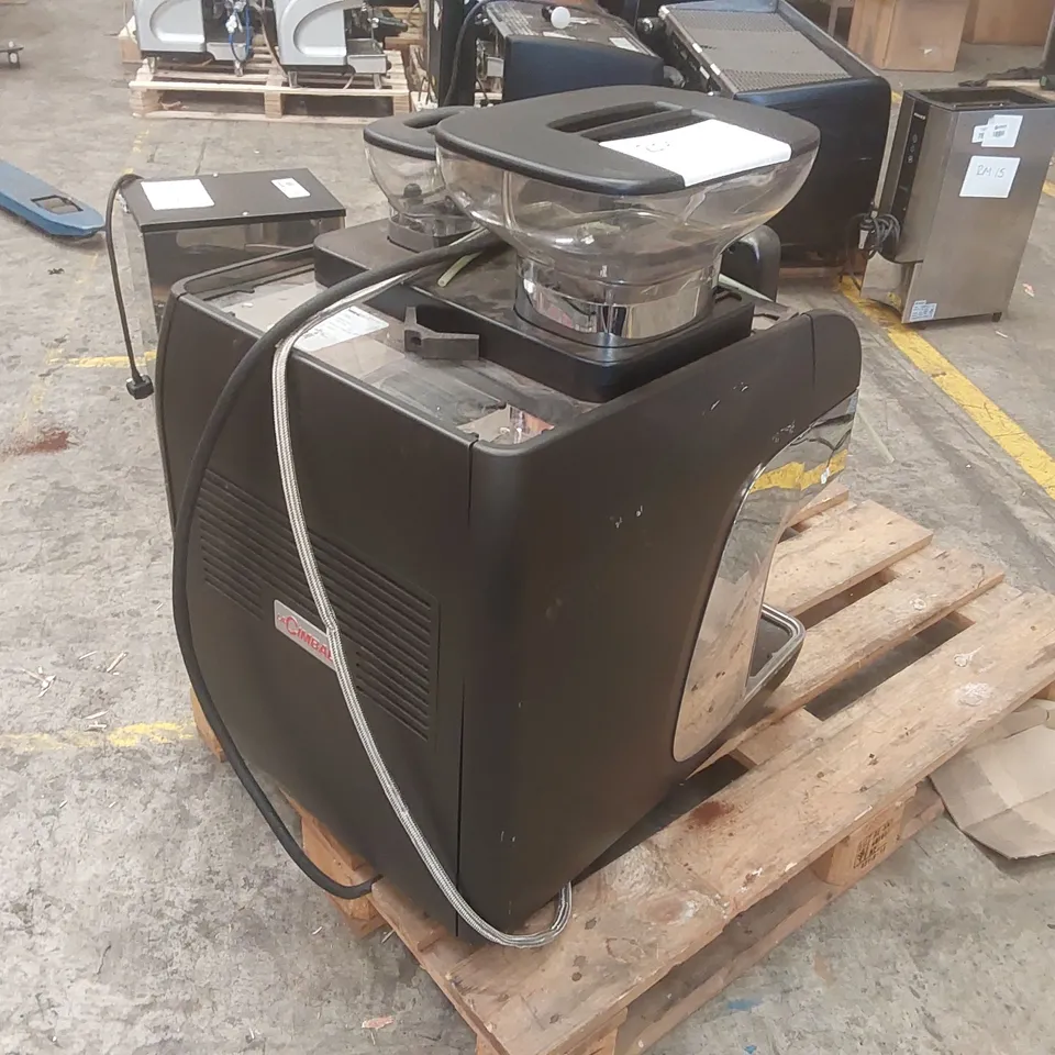 LA CIMBALI S60 S10 COMMERCIAL BEAN TO CUP COFFEE MACHINE