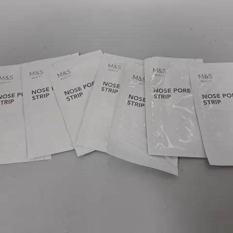 BOX OF APPROXIMATELY 400 M&S NOSE PORE STRIPS