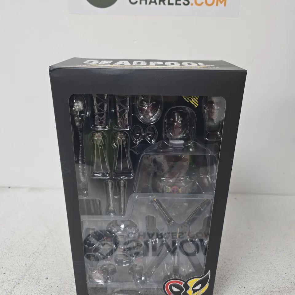DEADPOOL X WOLVERINE ACTION FIGURE - BATTLING VERSION - 1/6TH SCALE