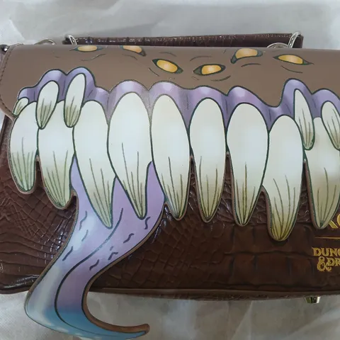 KOI BROWN CROCODILE-TEXTURE HANDBAG WITH DRAGON-TEETH MOTIF AND D&D BRANDING