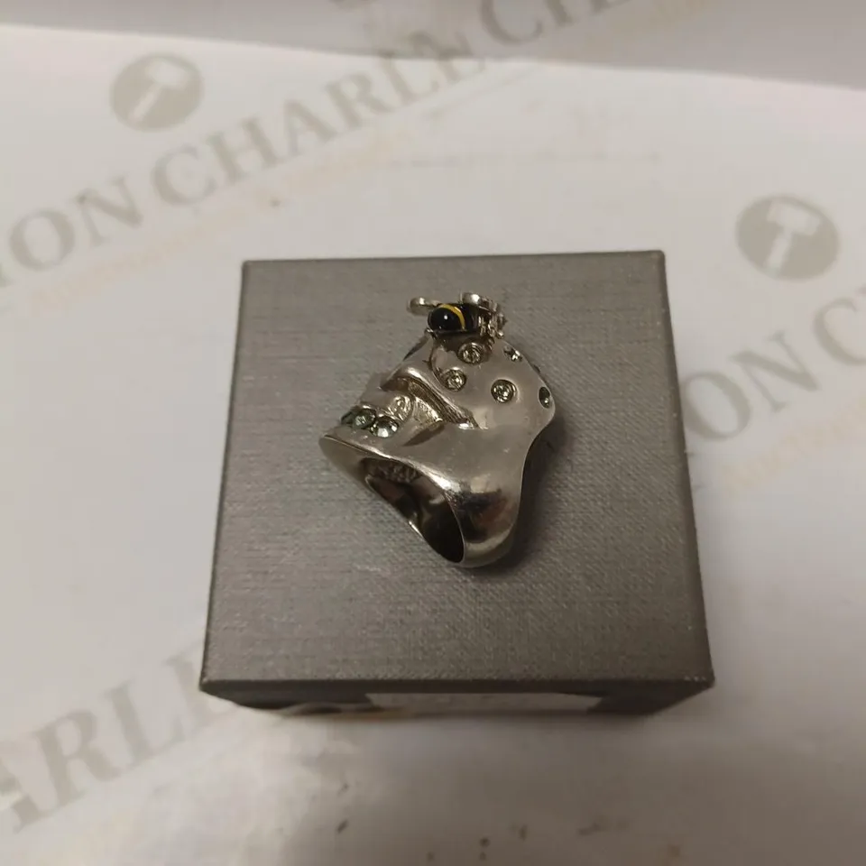 MCQ HORN SKULL RING - SILVER