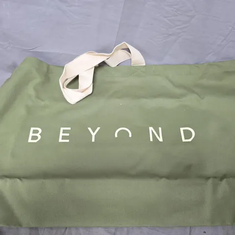 BEYOND TOTE BAG - OLIVE GREEN CANVAS WITH CREAM HANDLES