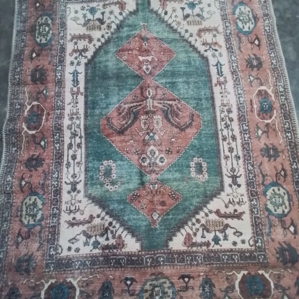 RENUU FARO GREEN TERRACOTTA DISTRESSED TRADITIONAL RUG 120X170CM