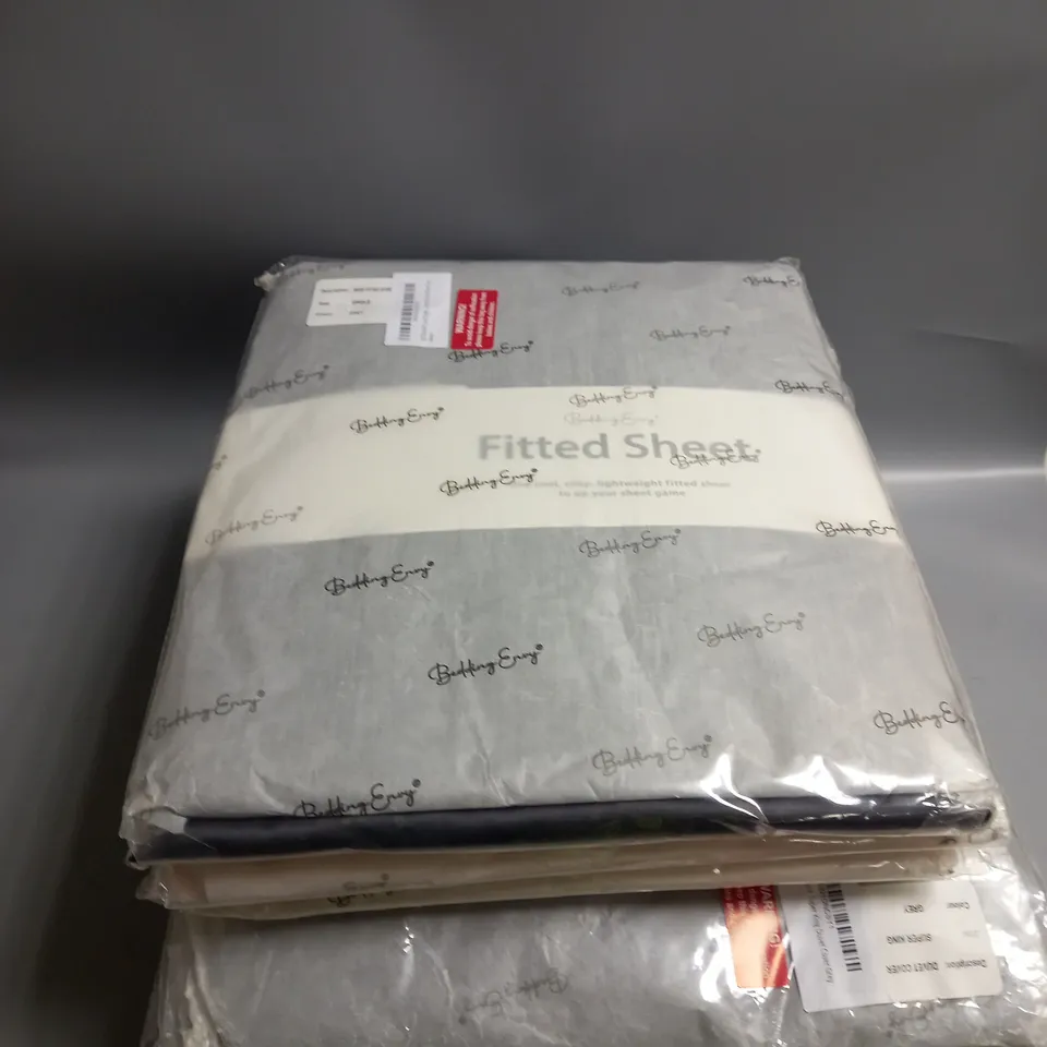LOT OF 9 OF ASSORTED BEDDING. DUVET COVERS AND SHEETS. VARIOUS SIZES AND COLOURS