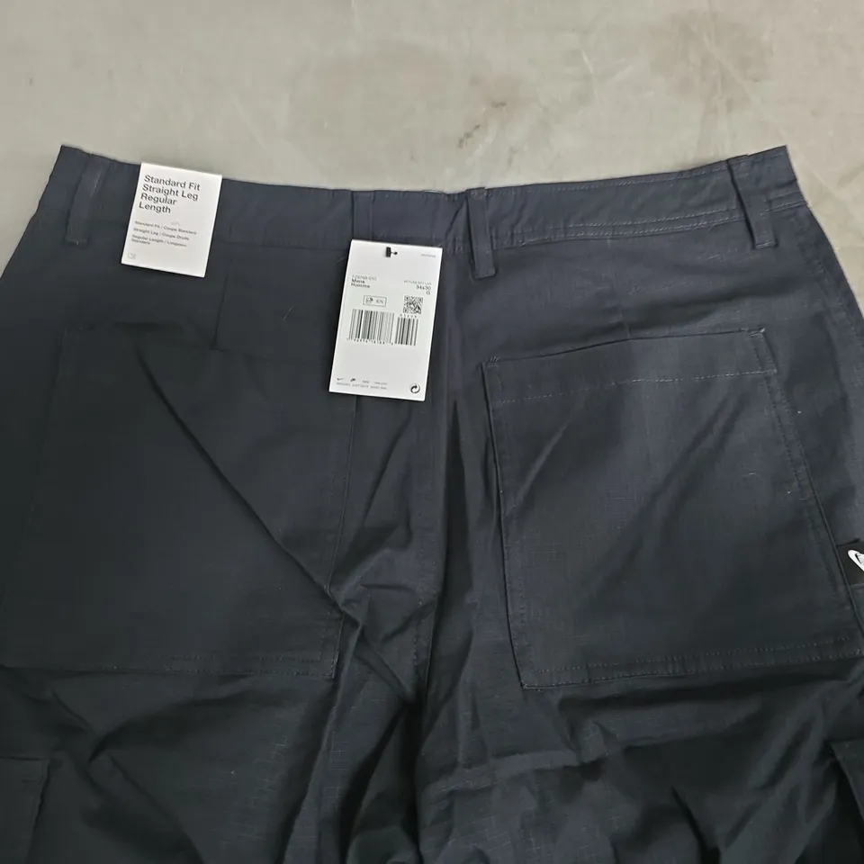 NIKE STANDARD FIT BLACK TROUSERS - 34X30