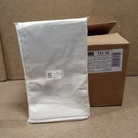 BOX OF APPROXIMATELY 100 RAMON HYGIENE WHITE HONEYCOMB TEA TOWELS 
