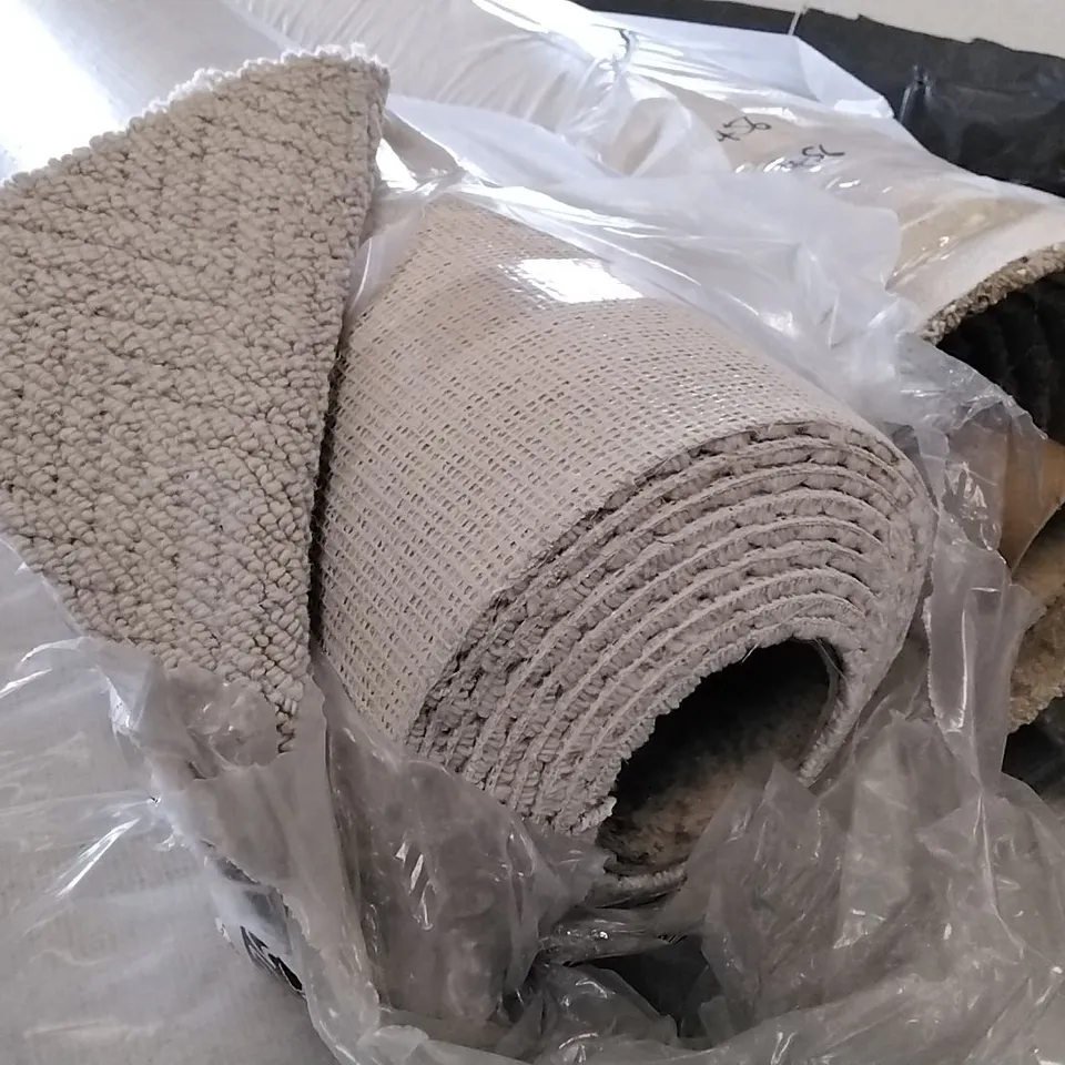 ROLL OF QUALITY NATURAL ORIGINS - HERRINGBONE ARAN CARPET // APPROX SIZE: 5 X 5.50m