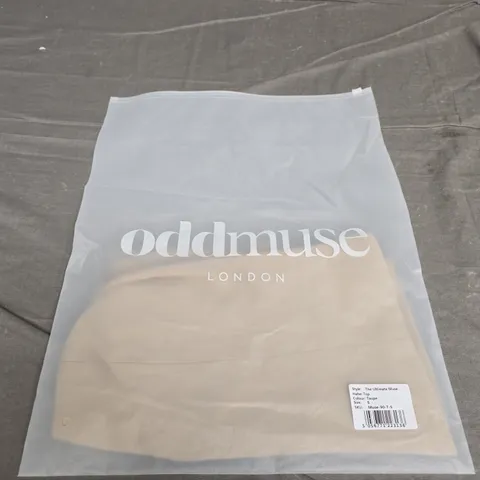 ODDMUSE HALTER TOP - SIZE SMALL