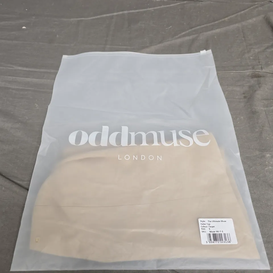 ODDMUSE HALTER TOP - SIZE SMALL