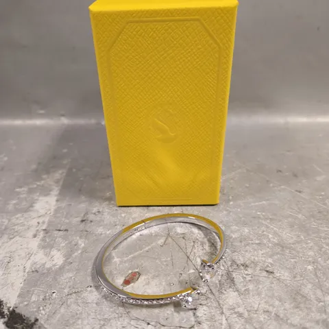 SWAROVSKI HEART BANGLE 