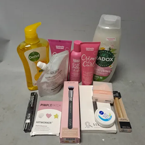 APPROXIMATELY 20 ASSORTED COSMETIC PRODUCTS TO INCLUDE - ELF HALO GLOW POWDER PUFF - KIEHL'S ULTRA FACIAL CREAM - UMBERTO GIANNINI SCRUNCHING JELLY - ETC