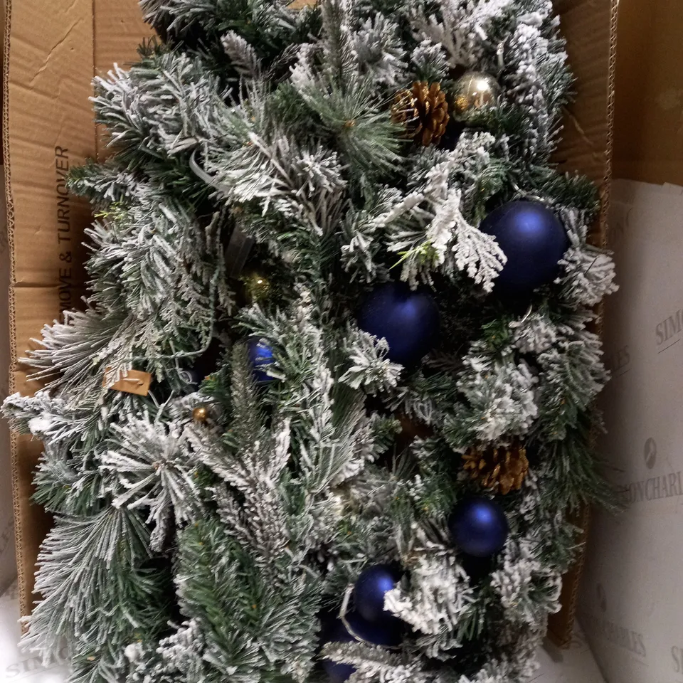 GLAM PRE LIT GARLAND  RRP £44.99