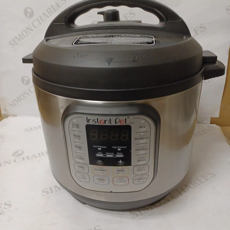 INSTANT POT DUO SMART PRESSURE COOKER