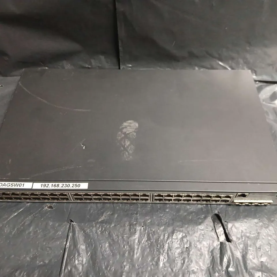 HP 3COM BASELINE SWITCH 2952-SFP PLUS – GIGABIT NETWORK SWITCH (RACK-MOUNT)