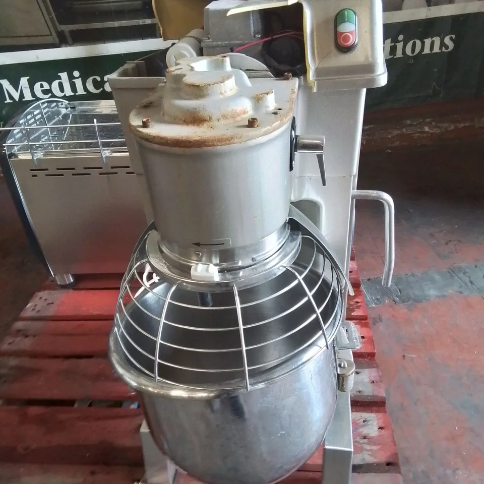 LARGE COMMERCIAL STAINLESS STEEL HOBART HSM20 MIXER -DAMAGED AS SHOWN IN PICTURES-