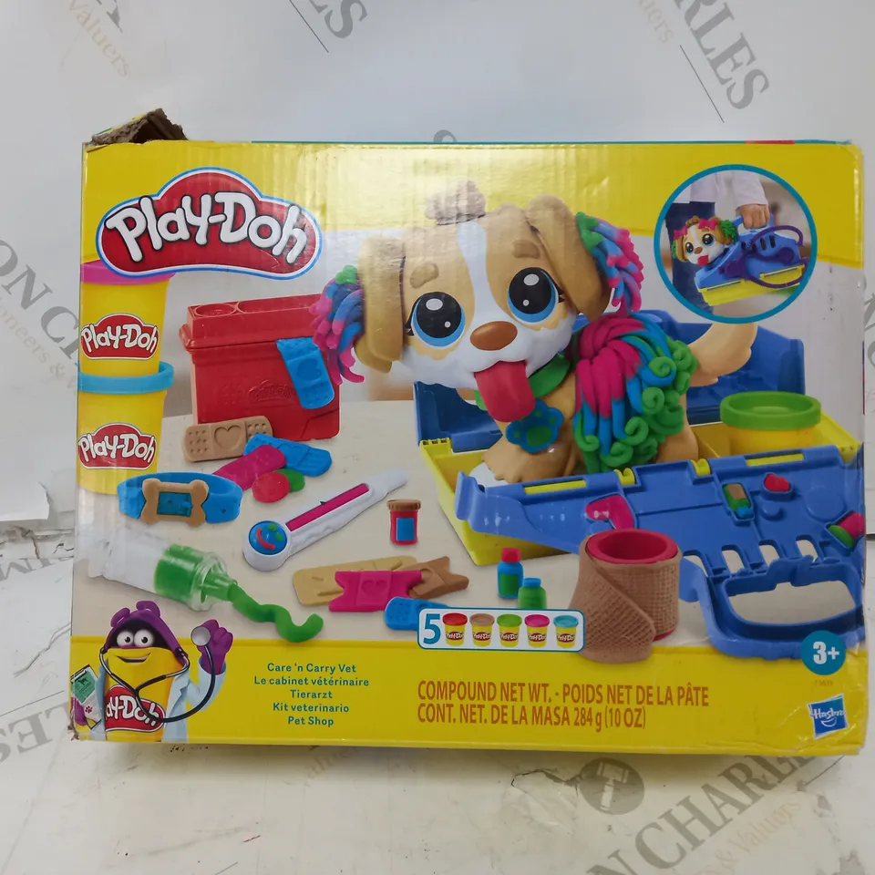 PLAY-DOH CARE N CARRY VET