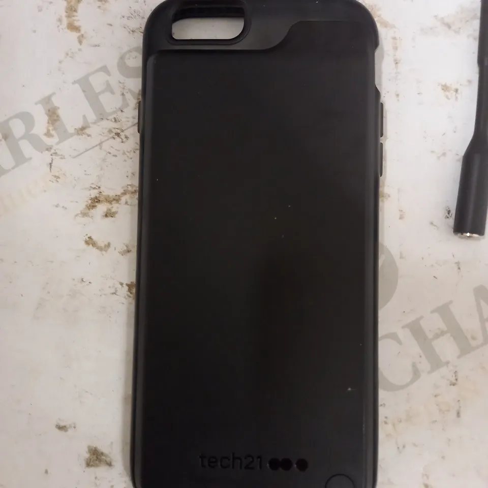 BOX OF APPROX 8 TECH 21 EVO ENDURANCE IPHONE CASES