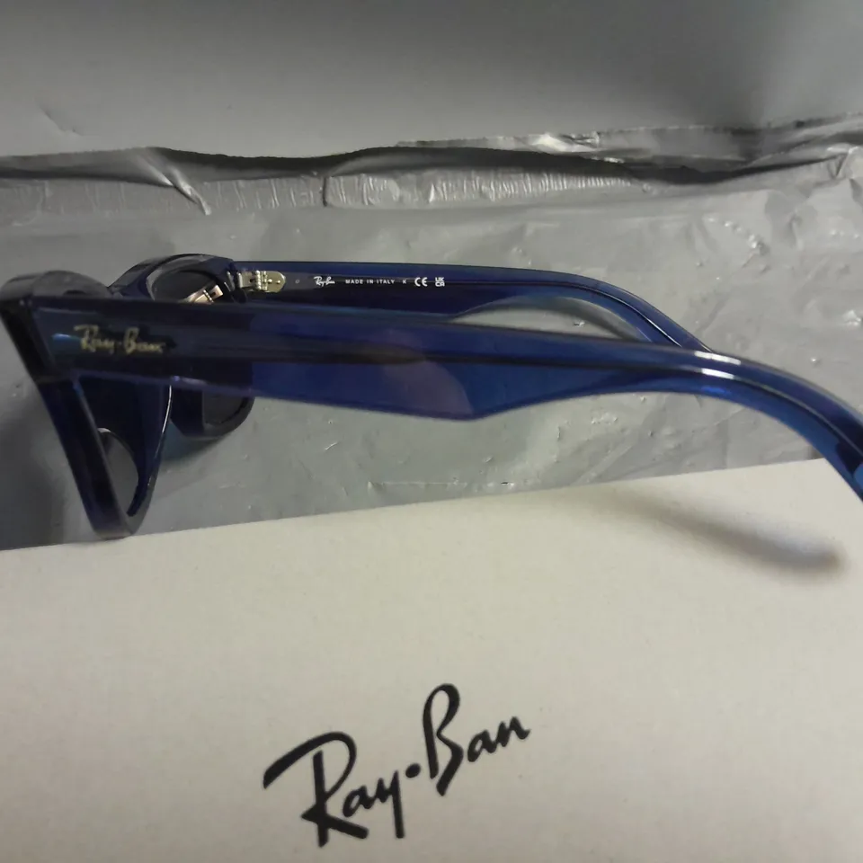 BOXED PAIR OF RAY BAN BLUE GLASSES