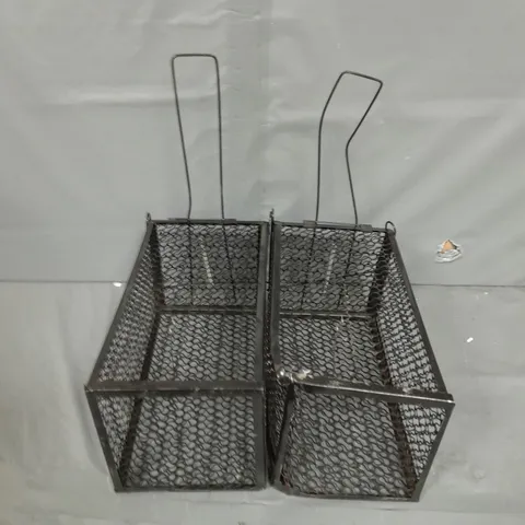 SET OF 2 RAT TRAPS 