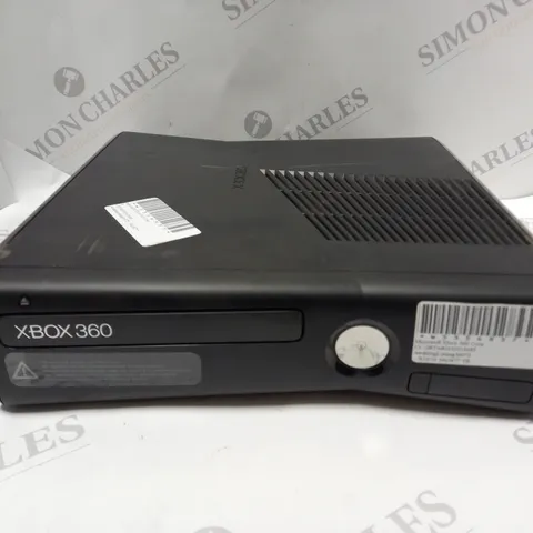 MICROSOFT XBOX 360 GAMES CONSOLE