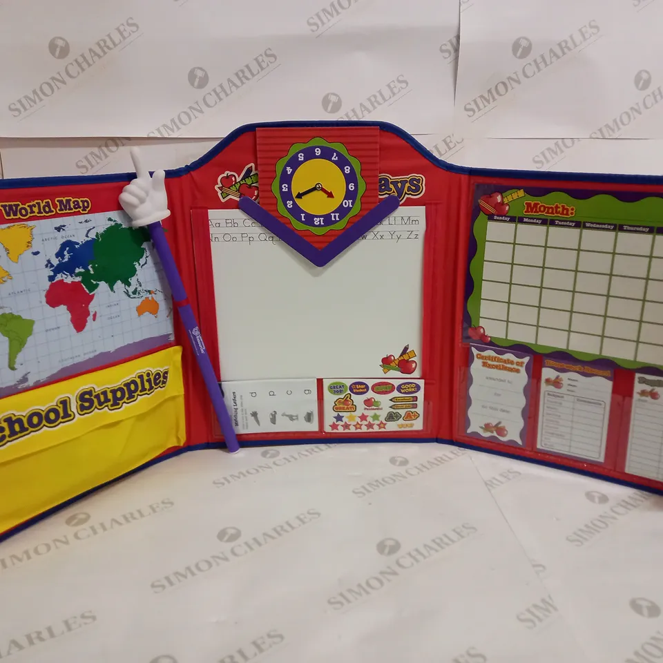 LEARNING RESOURCES PRETEND & PLAY® ORIGINAL SCHOOL SET