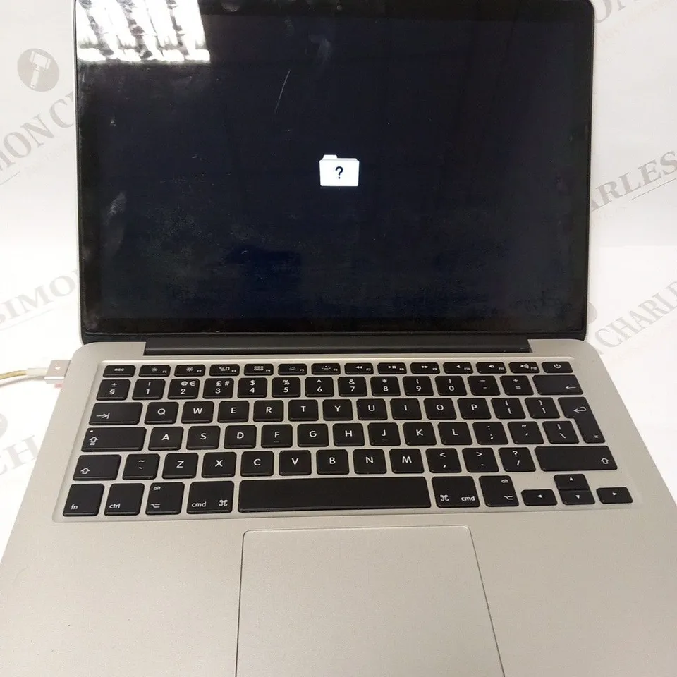 APPLE MACBOOK PRO (A1502 EARLY 2015)
