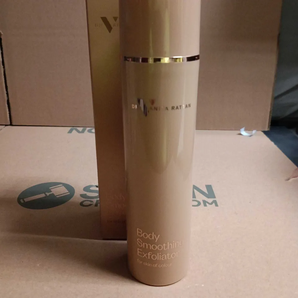 DR VANITA RATTAN BODY SMOOTHING EXFOLIATOR 200ML