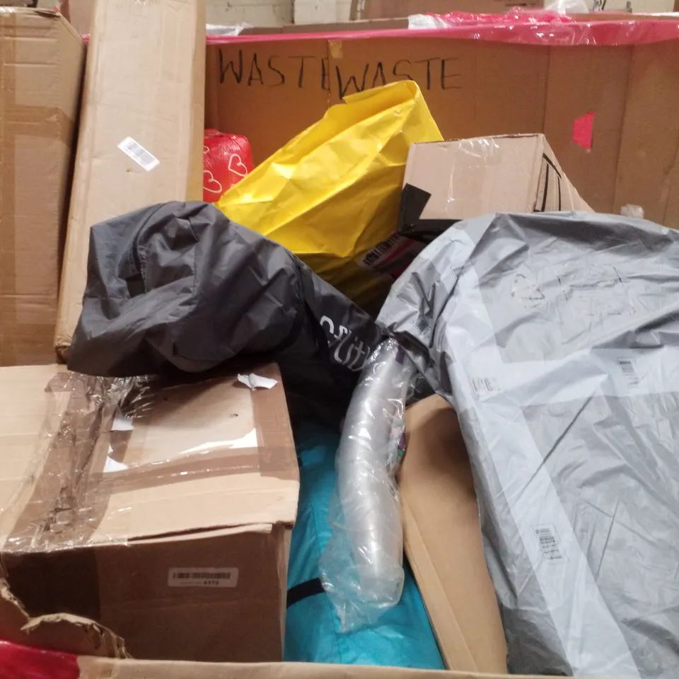 PALLET CONTAINING ASSORTED PRODUCTS INCLUDING BIDET TOILET SEAT, PET BED, GIANT TUMBIE TOWER, UNIVERSAL TOILET SEAT RISER & BALANCE BIKE 