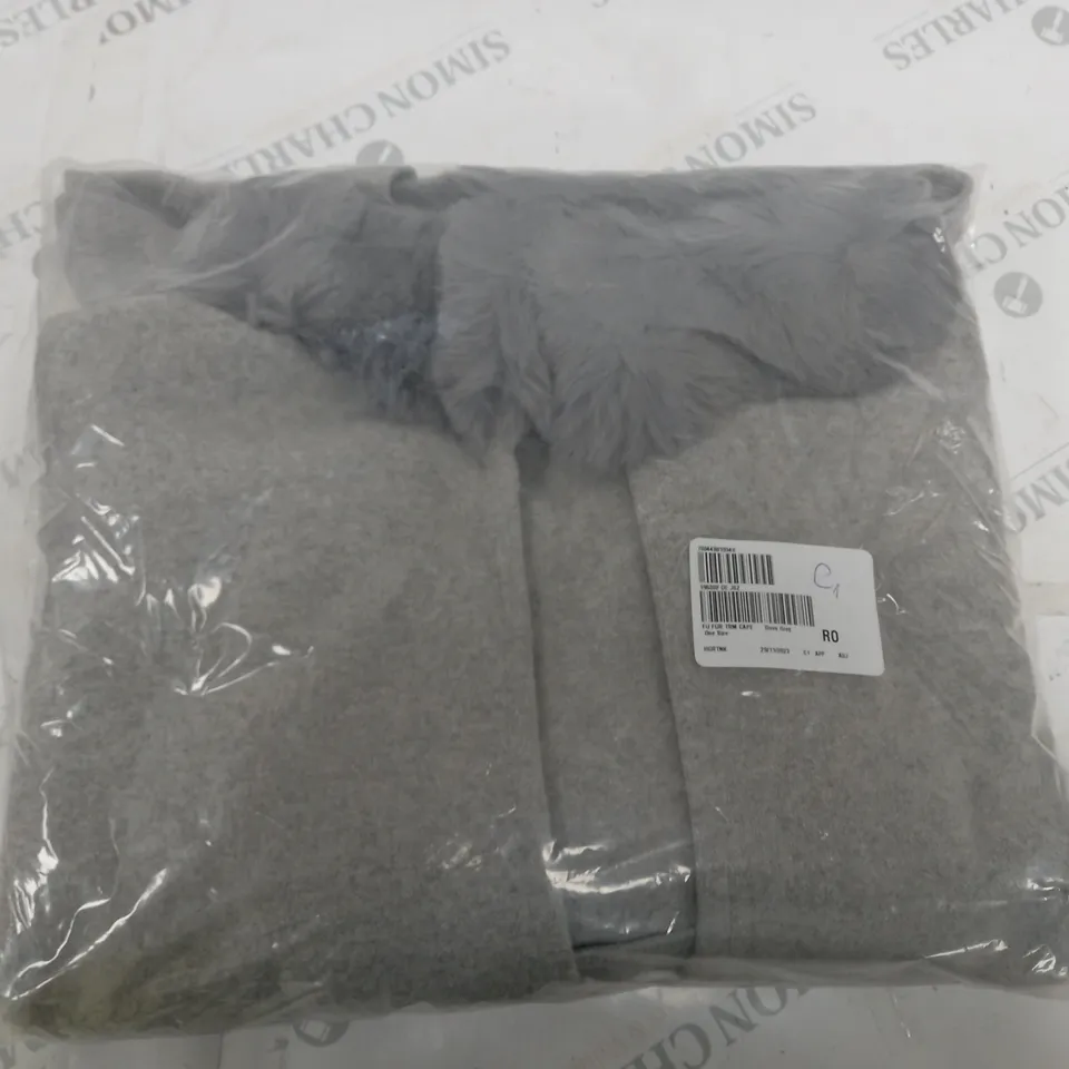FRANK USHER FUR TRIM CAPE DOVE GREY ONE SIZE