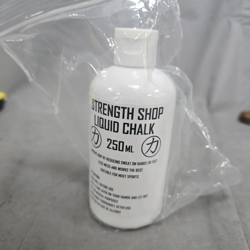 BOX OF APPROXIMATELY 15 HOUSEHOLD ITEMS TO INCLUDE:CRIMP IT, LIQUID CHALK AND MILK FROTHER