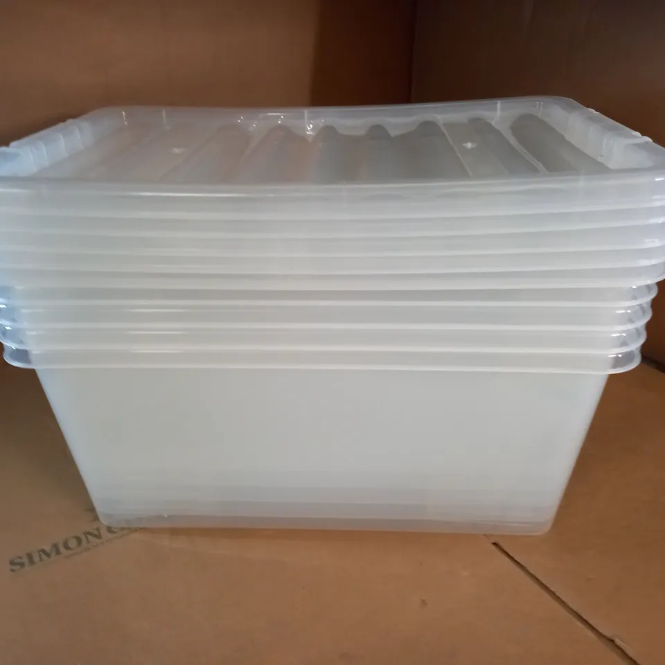 LOT OF 5 CLEAR PLASTIC MAXI TUBS WITH LIDS