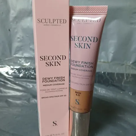 6 BOXED SCULPTED AIMEE CONNOLLY SECOND SKIN DEW FINISH FOUNDATIONS IN RICH 6.0 (6X32ML)