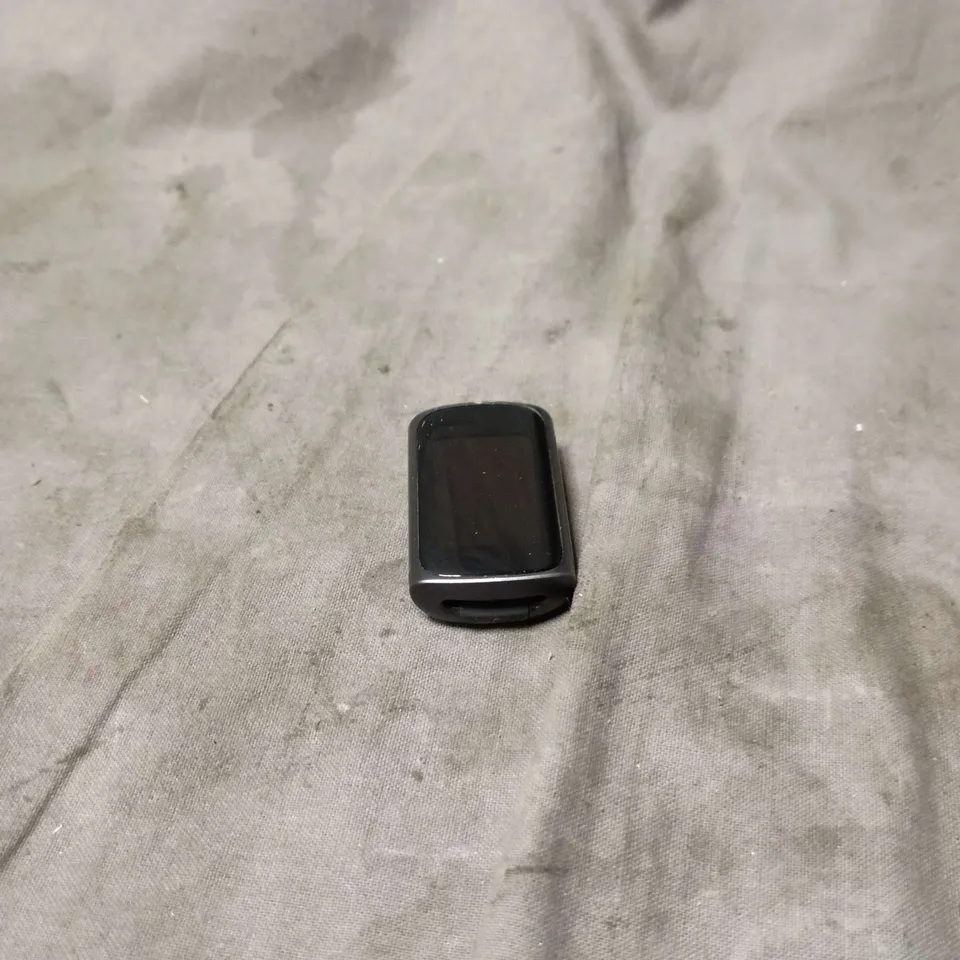 FITBIT CHARGE 5 BOXED. MISSING STRAPS