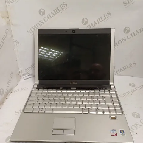 DELL PP25L LAPTOP